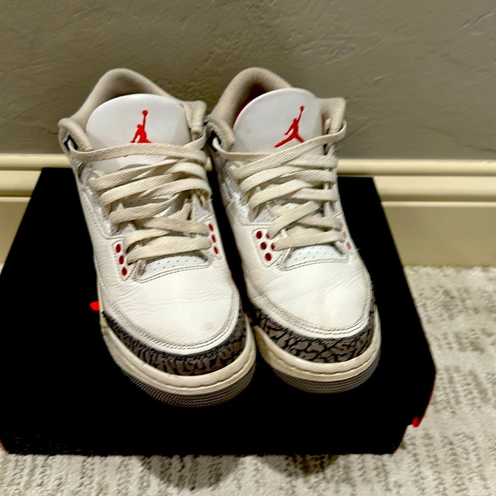 Nike Air Jordan 3 Retro White Cement Size 5